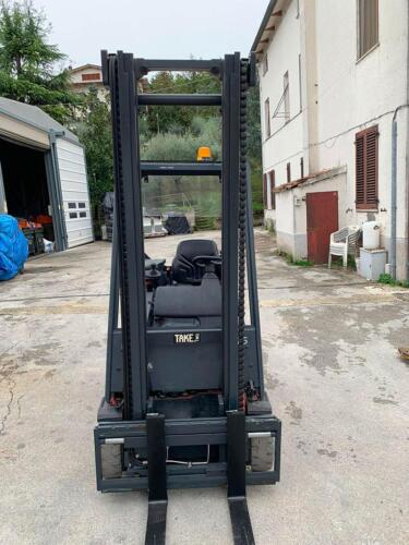 Carrello elevatore LINDE E16 